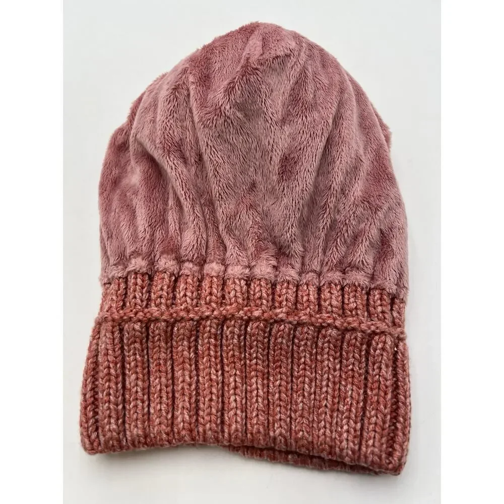 Time and Tru Pink Faux Fur Lined Knit Beanie Hat One Size Women’s Winter